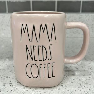 New Rae Dunn MAMA NEEDS COFFEE Mug 202